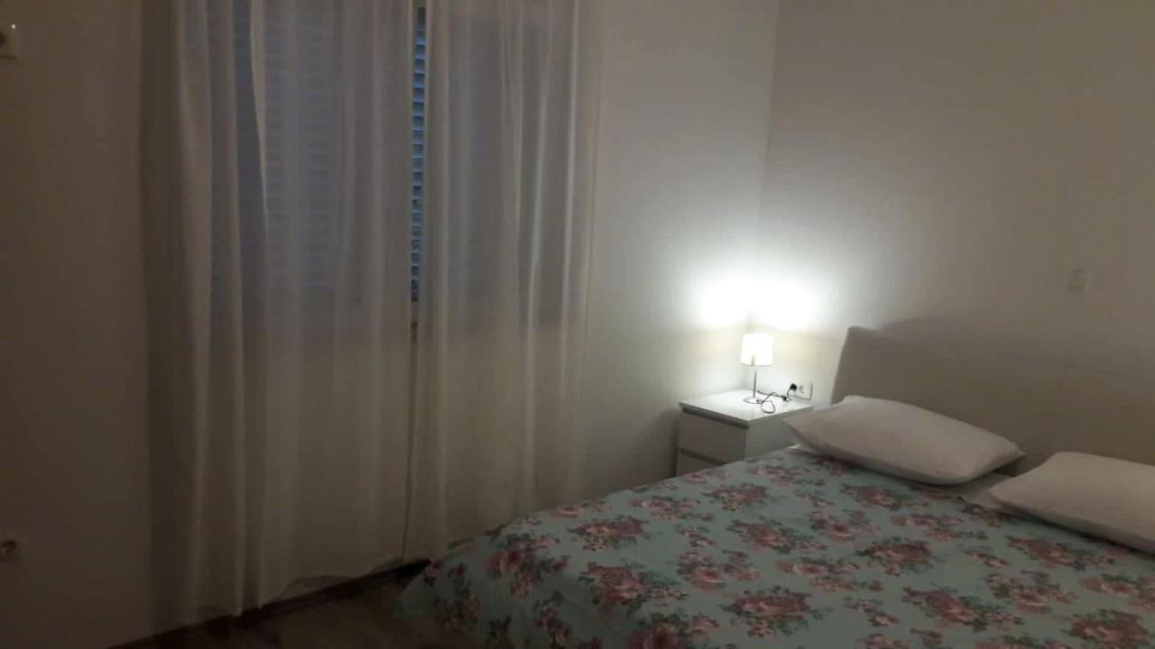 Apartman Ivana Podgora Exterior foto